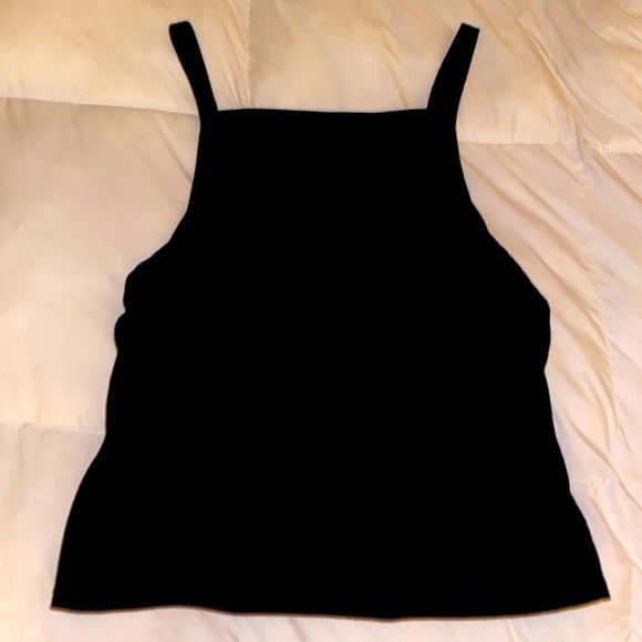 Black Tank - Picture 3 of 5